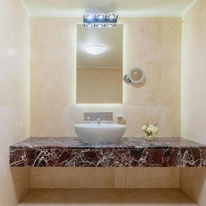 Carlton Al Moaibed Hotel